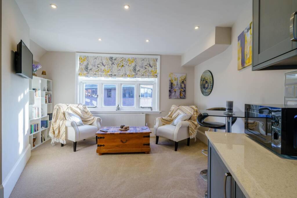 Upper Thames & Lower Thames - Stunning Apartments Henley-on-Thames Extérieur photo