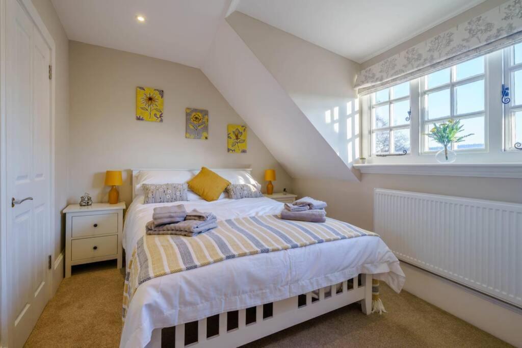 Upper Thames & Lower Thames - Stunning Apartments Henley-on-Thames Extérieur photo