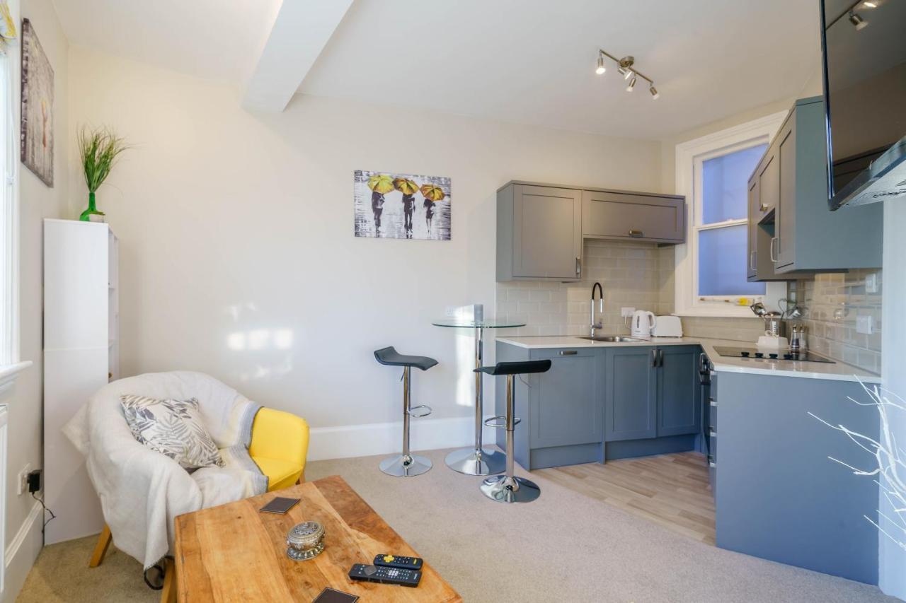 Upper Thames & Lower Thames - Stunning Apartments Henley-on-Thames Extérieur photo