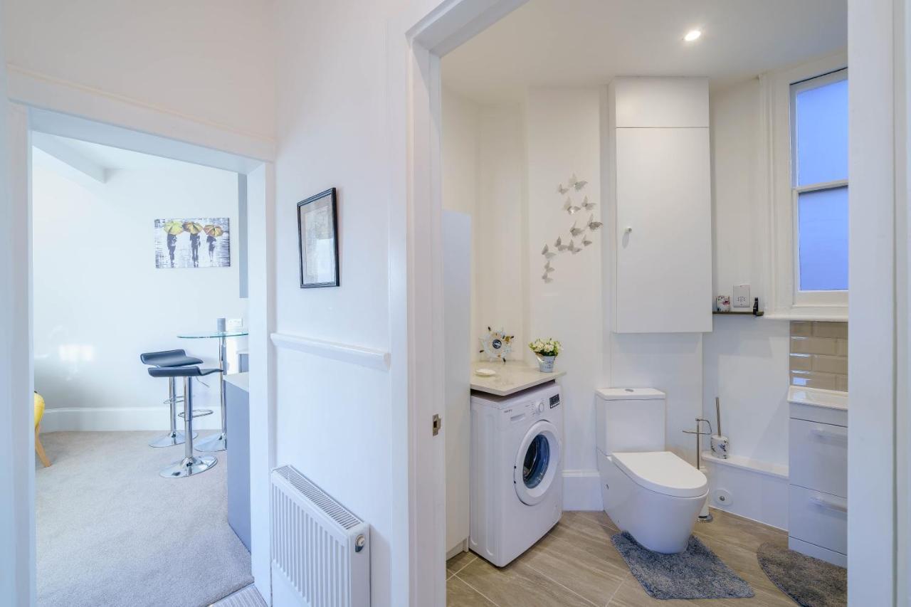 Upper Thames & Lower Thames - Stunning Apartments Henley-on-Thames Extérieur photo