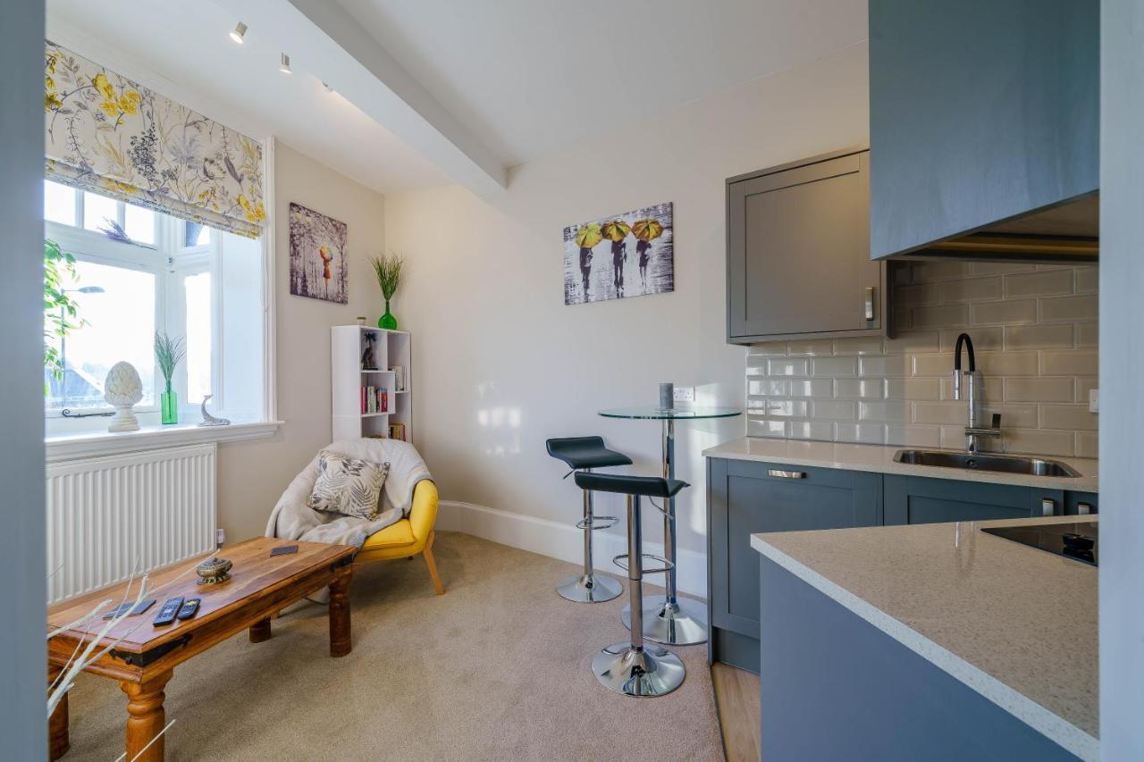 Upper Thames & Lower Thames - Stunning Apartments Henley-on-Thames Extérieur photo